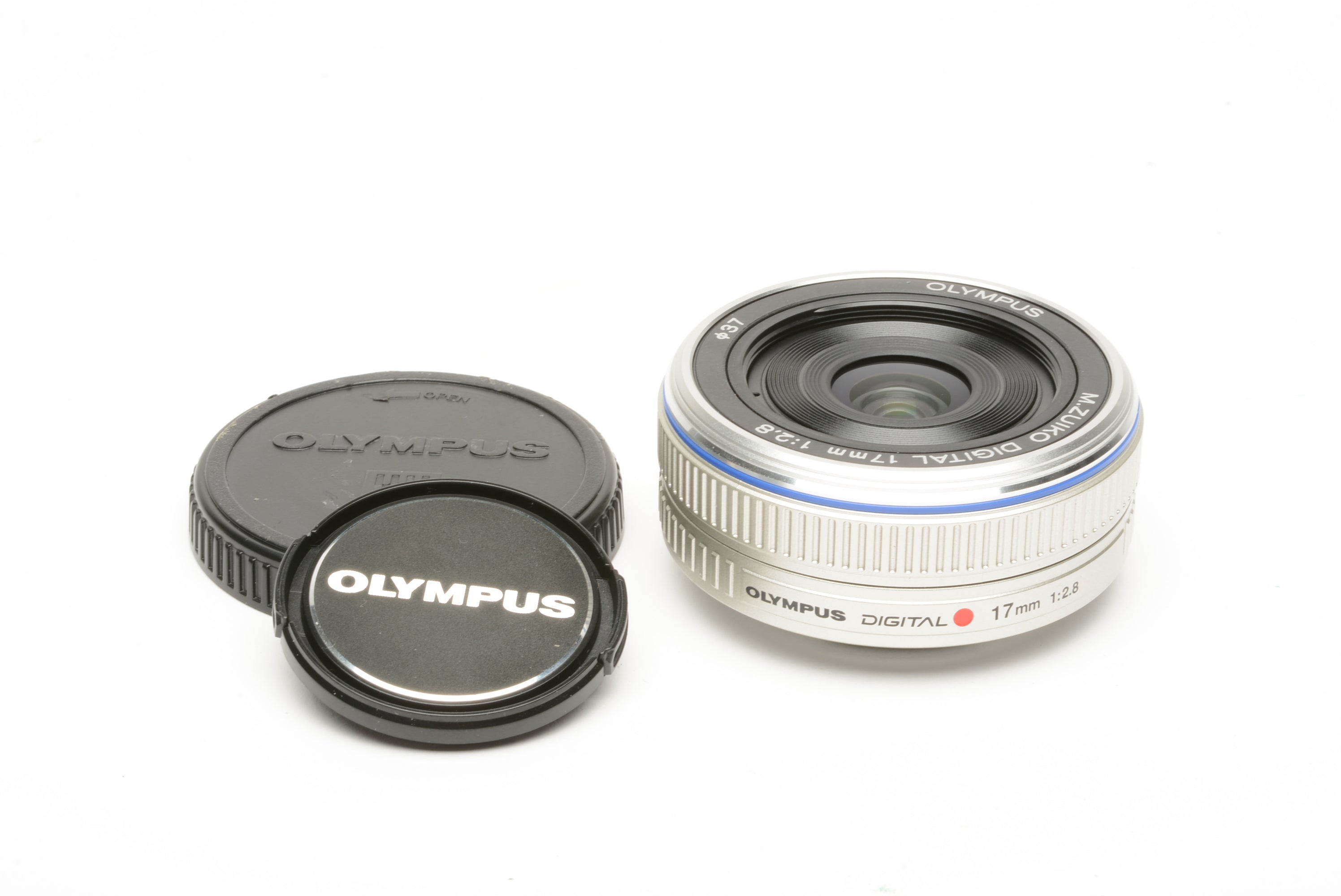 Olympus Zuiko Digital 17mm f2.8 pancake lens, caps, very clean