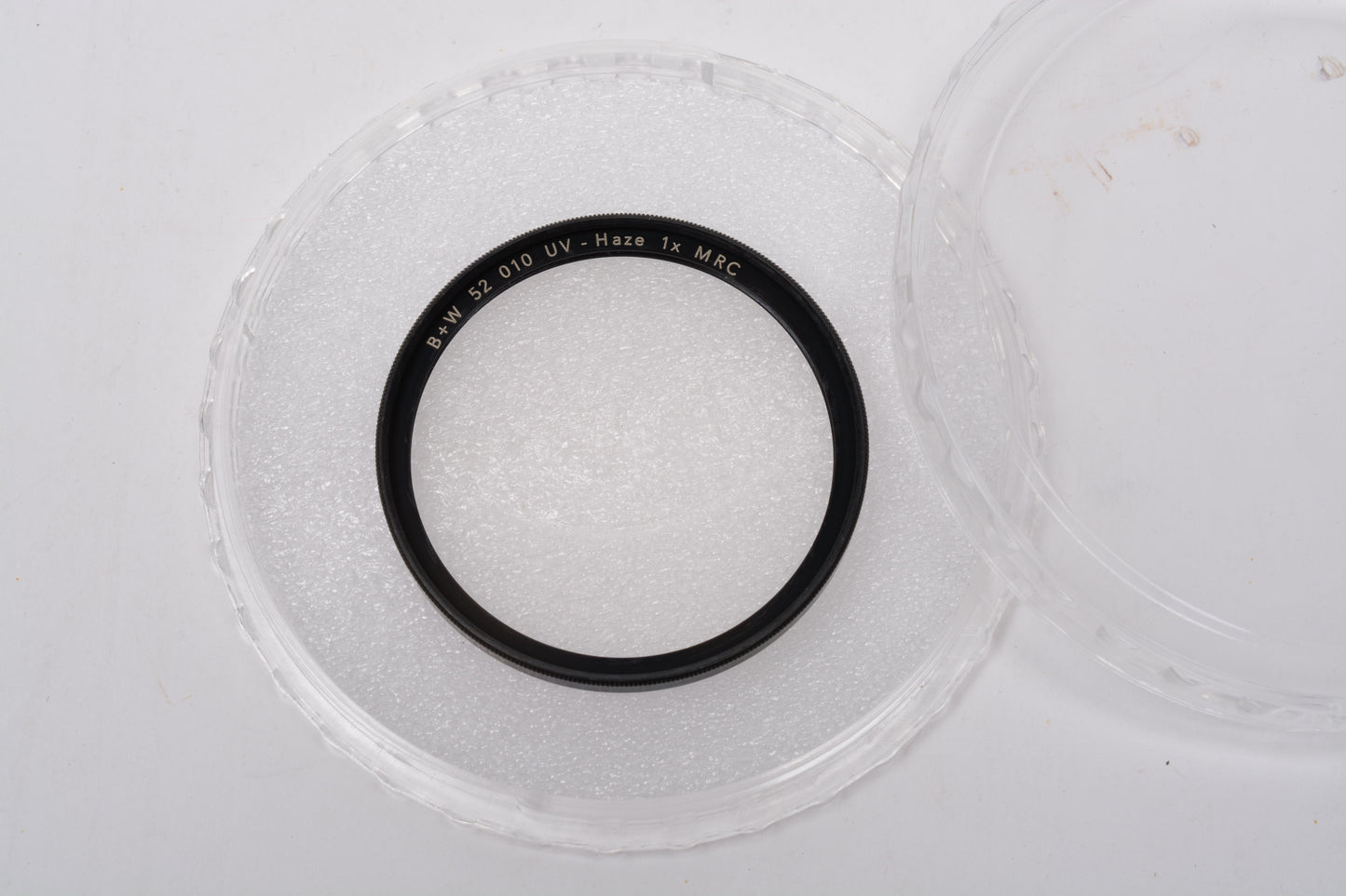 B+W 52mm UV Haze F-Pro 1X MRC, Clean