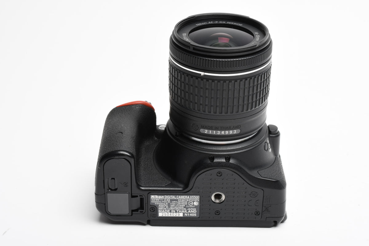 Nikon D5500 DSLR w/AF-P 18-55mm f3.5-5.6 VR, batt, charger 10,510 Acts!