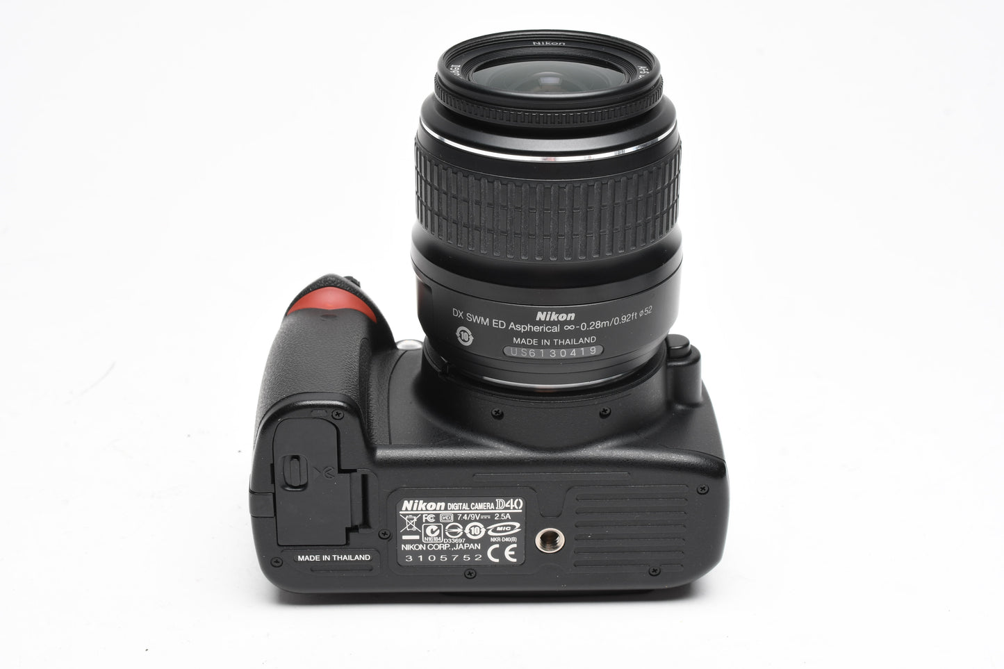 Nikon D40 DSLR body w/Nikkor 18-55mm f3.5-5.6G ED II, 2Batts+Case, Great!