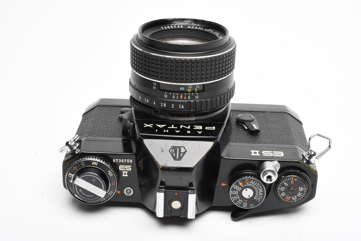 Pentax ES II Black 35mm SLR w/50mm F1.4 prime lens, case, Good! Tested