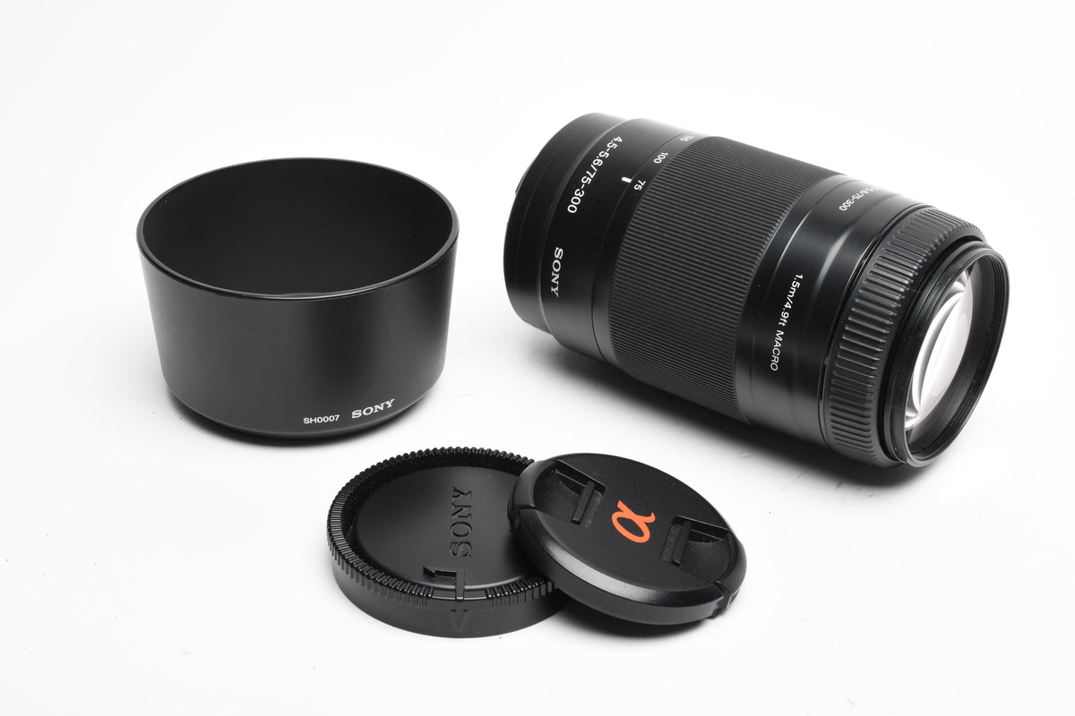 Sony 75-300mm f4.5-5.6 Zoom lens, clean, w/Caps+Hood, A-Mount, Clean