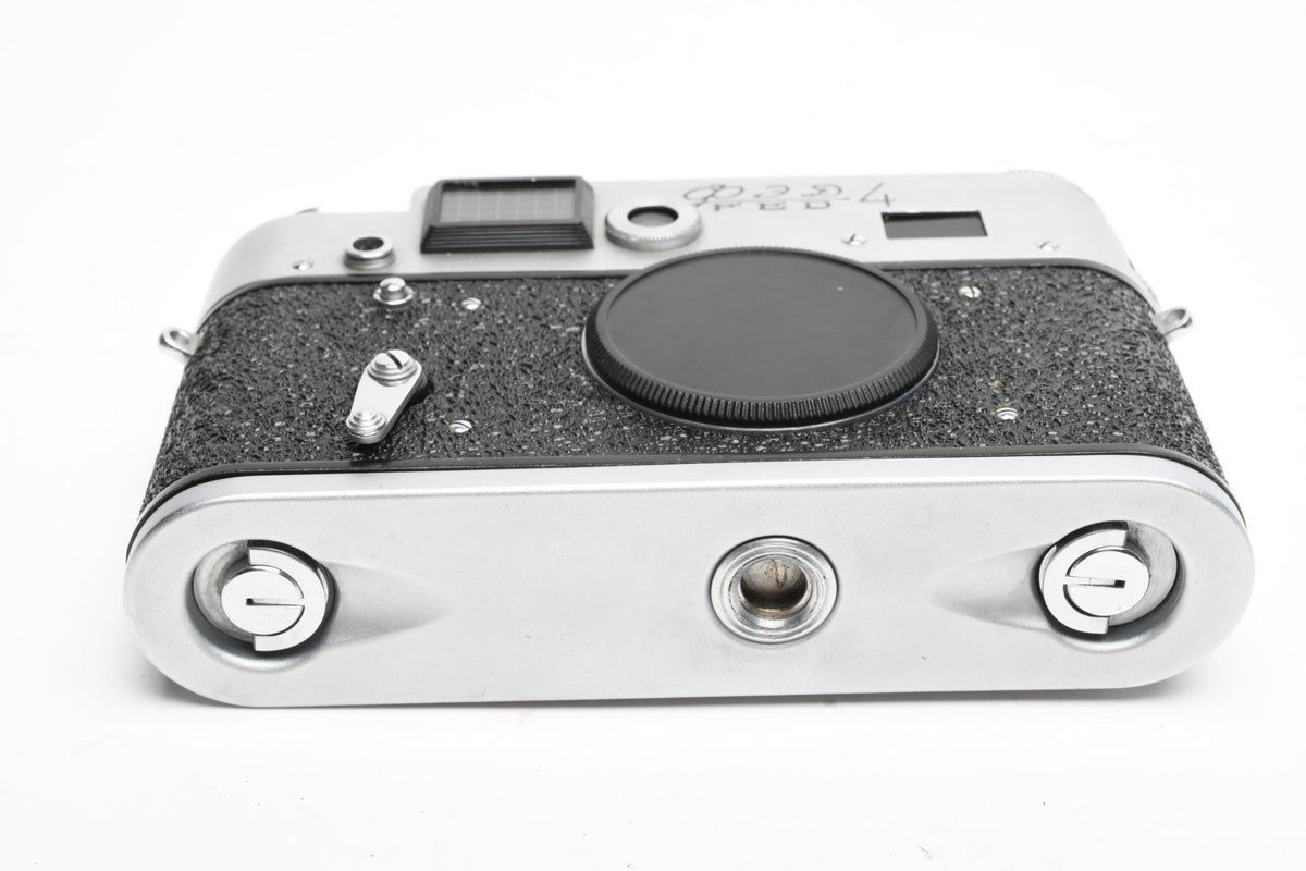 Fed 4 Rangefinder 35mm Camera Body w/ Original Leather Case (USSR) works!
