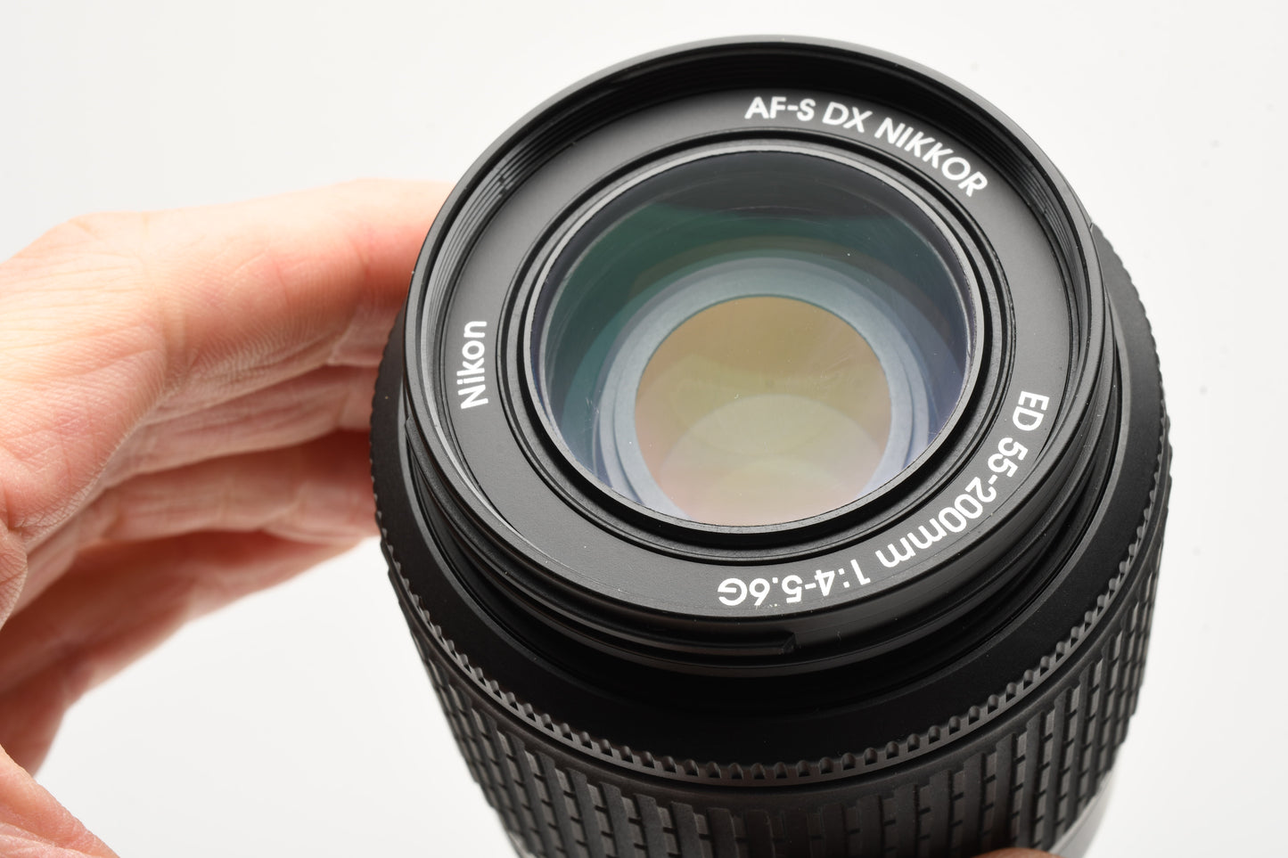 Nikon AF-S 55-200mm f4-5.6G ED VR DX SWM, Hood, Caps, Mint-