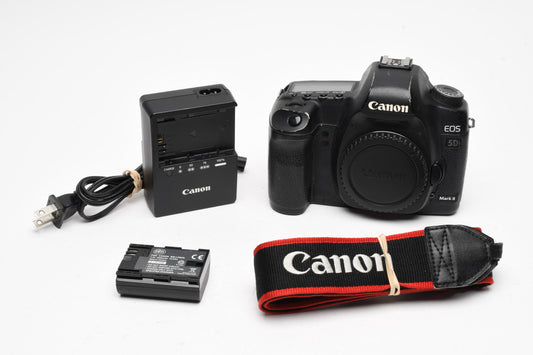 Canon EOS 5D Mark II DSLR Body, Batt+charger+strap 153K Acts, Tested