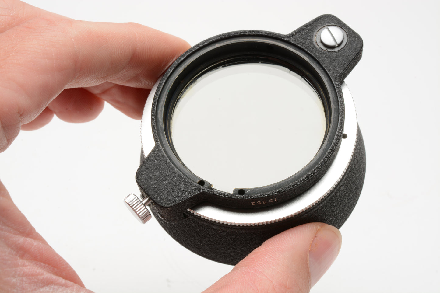 Leica Leitz Wetzlar 13352 Swing Out 42mm Polarizing Filter w/Hood