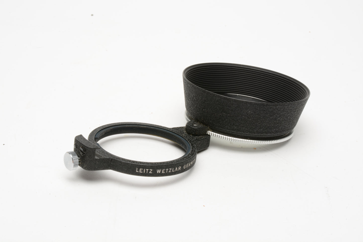 Leica Leitz Wetzlar 13352 Swing Out 42mm Polarizing Filter w/Hood