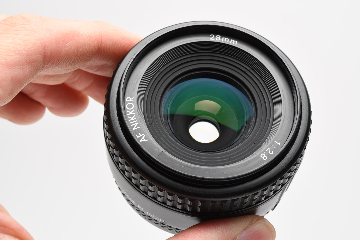 Nikon AF Nikkor 28mm f2.8 wide lens, caps nice & clean!