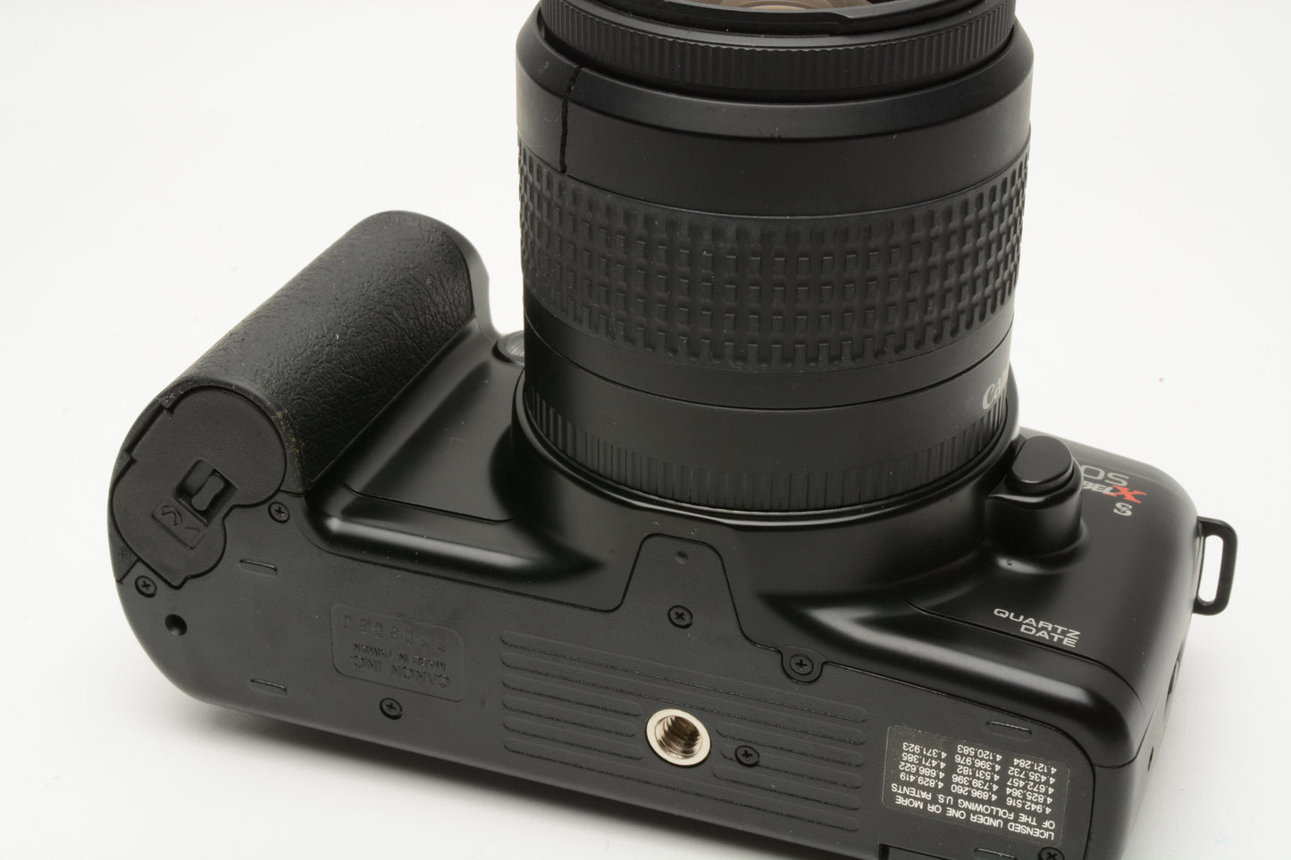 Canon EOS Rebel XS QD 35mm SLR w/EF 35-80mm F4-5.6 III, UV, Case, Tested