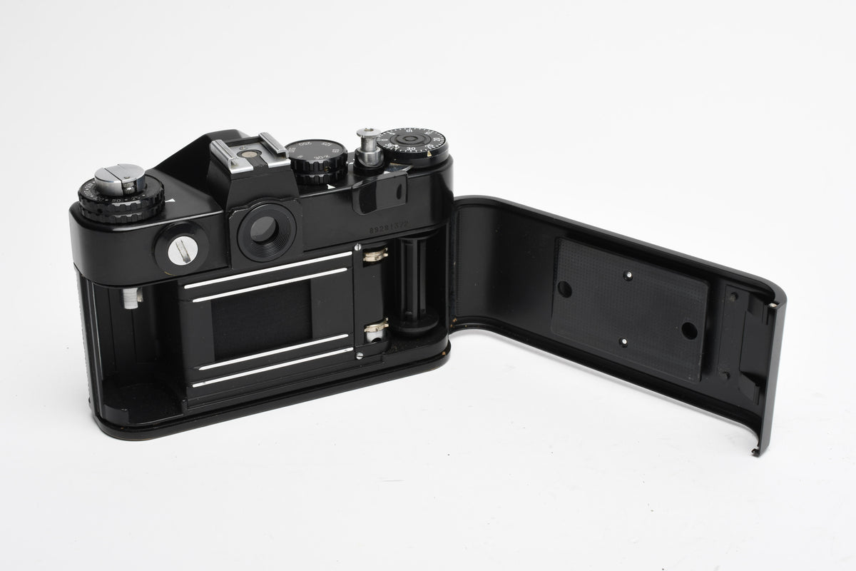 Zenit 12 XP 35mm SLR Body (Black), Tested, works!