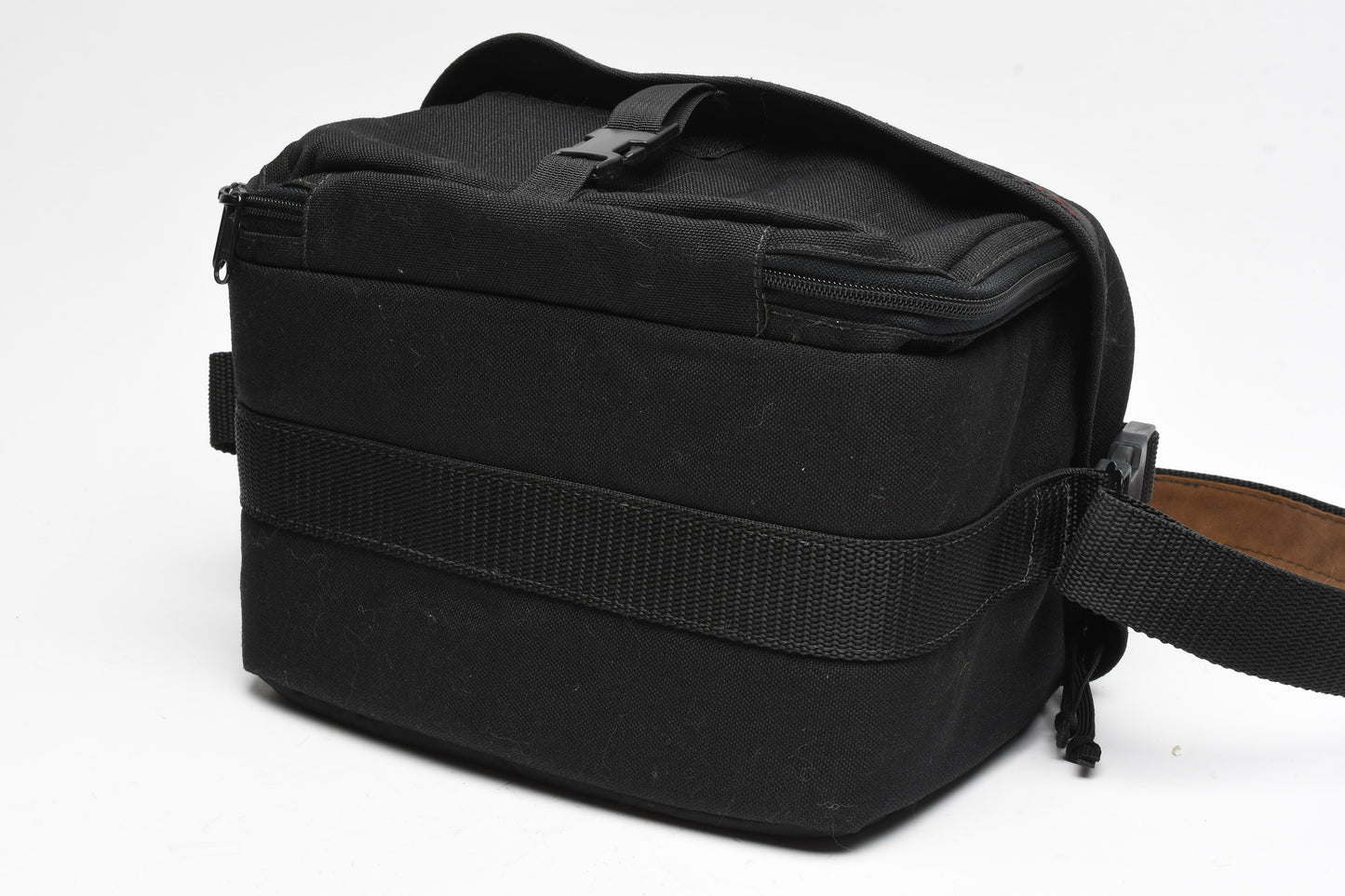 Tamrac 604 Zoom Traveler 4 Shoulder Bag, Black, Clean