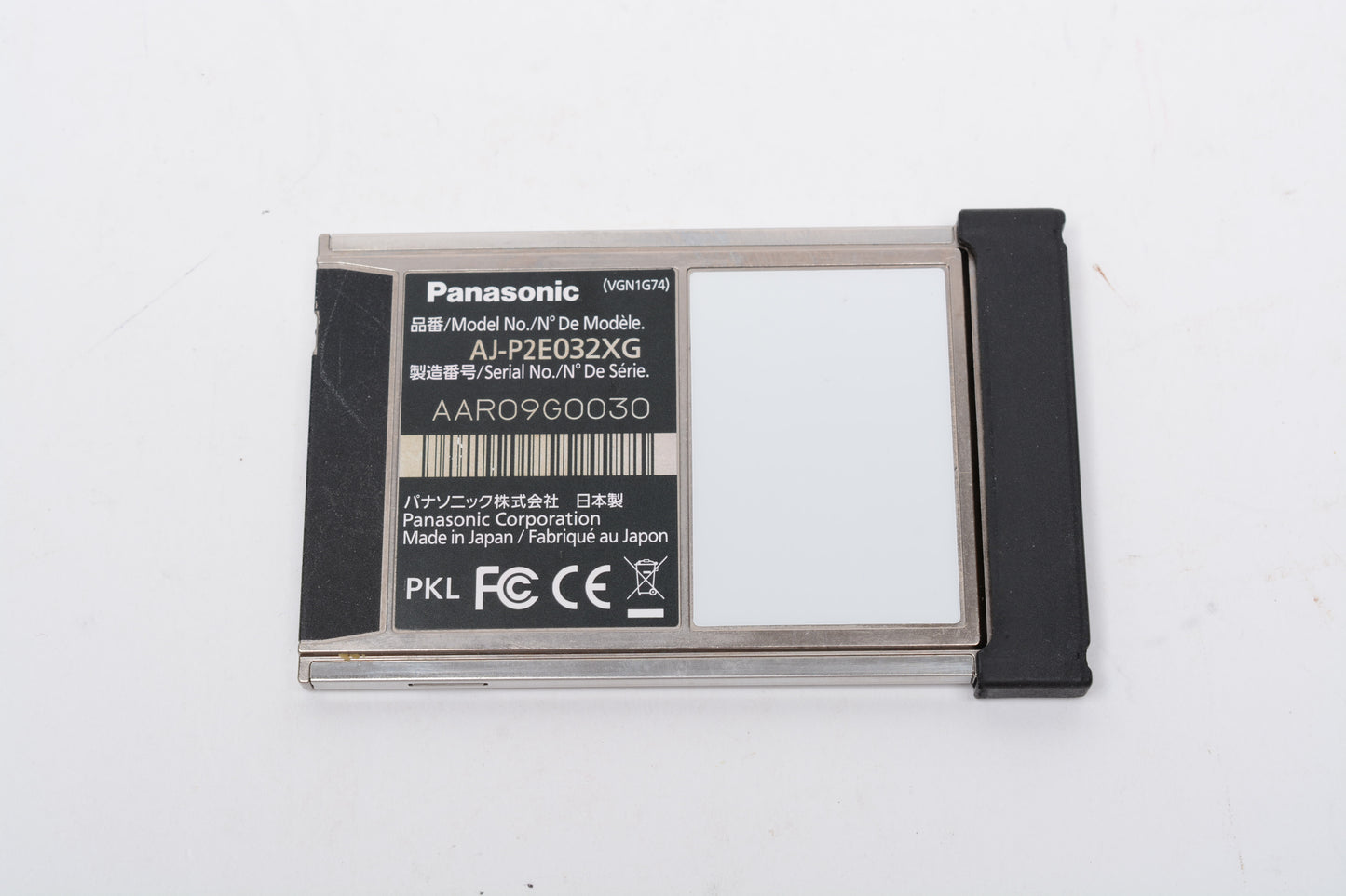 Panasonic 32GB E Series P2 card in jewel case