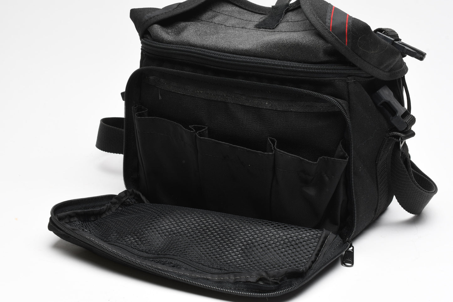 Tamrac 604 Zoom Traveler 4 Shoulder Bag, Black, Clean