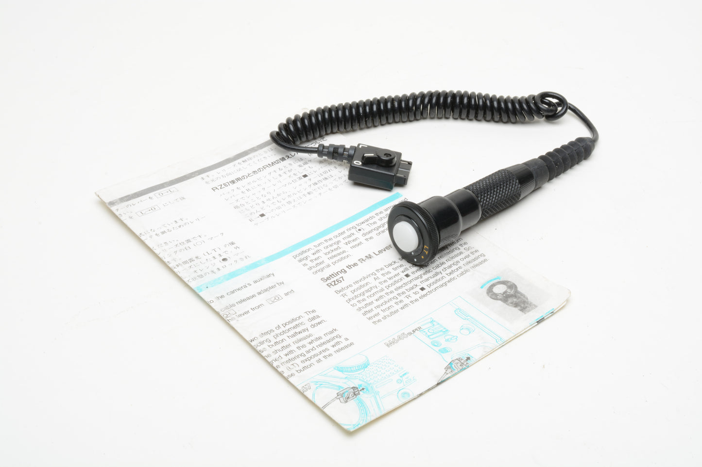 Mamiya Electromagnetic Release Cable Type A For RZ67 + Instructions, clean