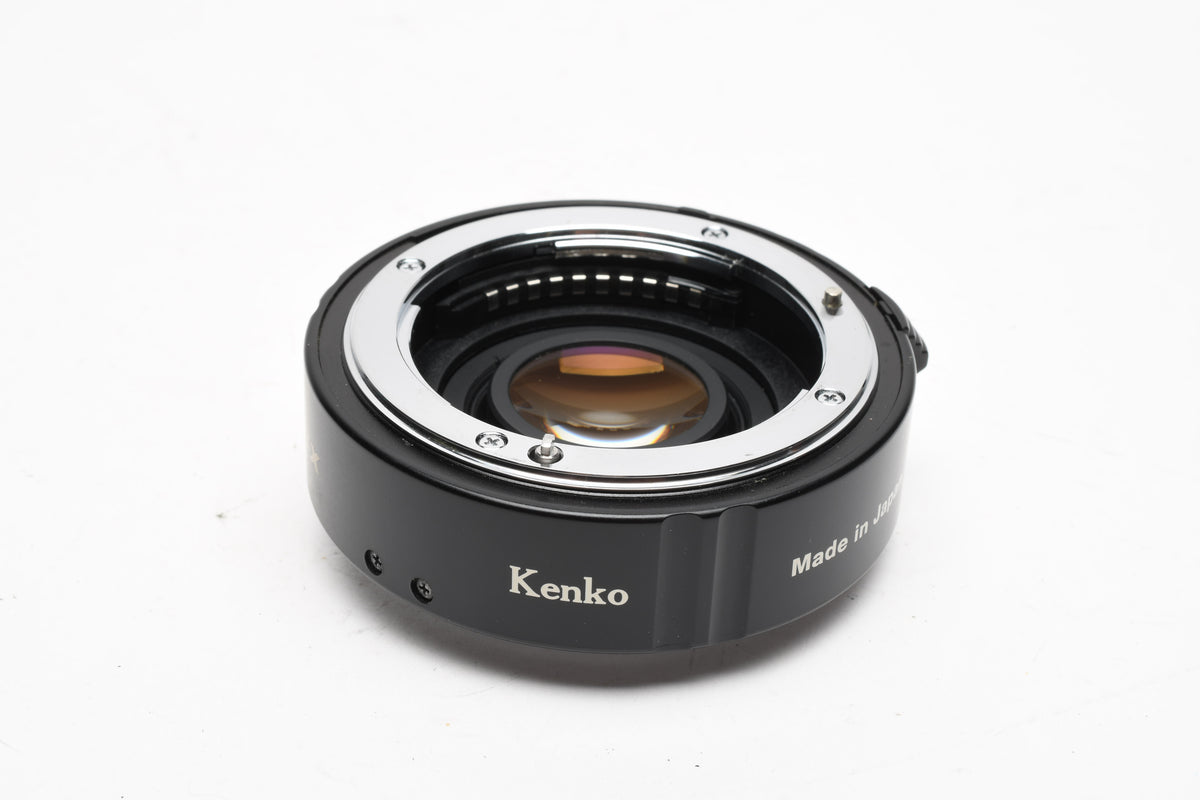 Kenko MC4 Teleplus 1.4X AF Teleconverter for Nikon, Caps + Pouch, Great!