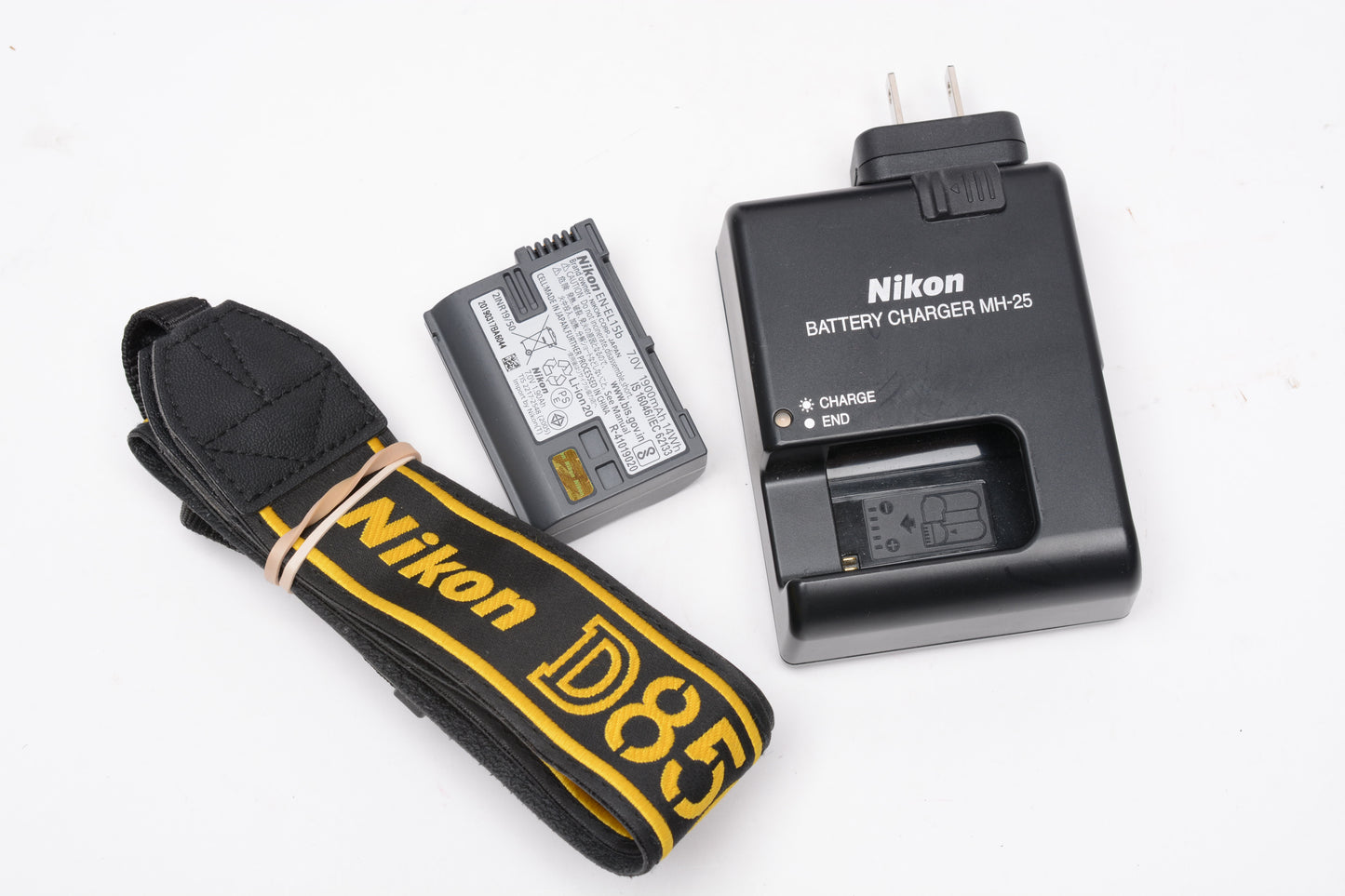 Nikon D850 DSLR Body w/Batt+charger ONLY 5977 Acts!! Clean, USA