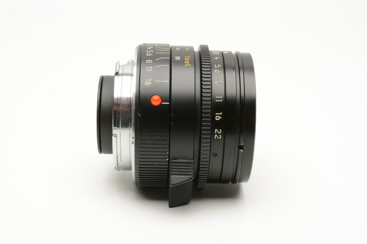 Leica 28mm f2.8 Elmarit-M 11809 E46 6Bit lens w/caps + case, Great!