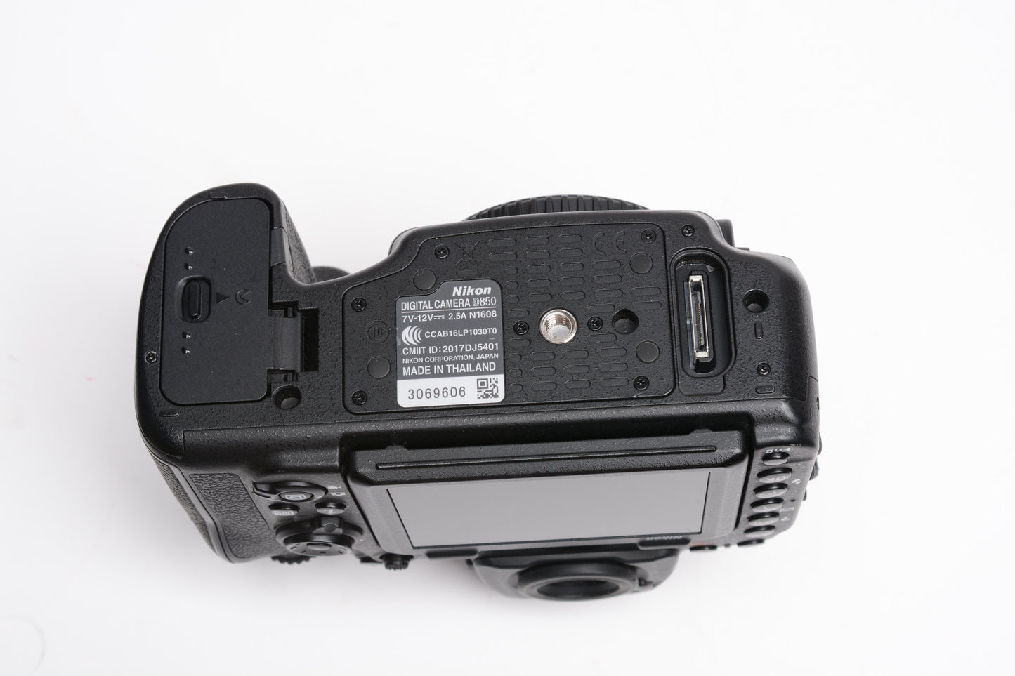 Nikon D850 DSLR Body w/Batt+charger ONLY 5977 Acts!! Clean, USA