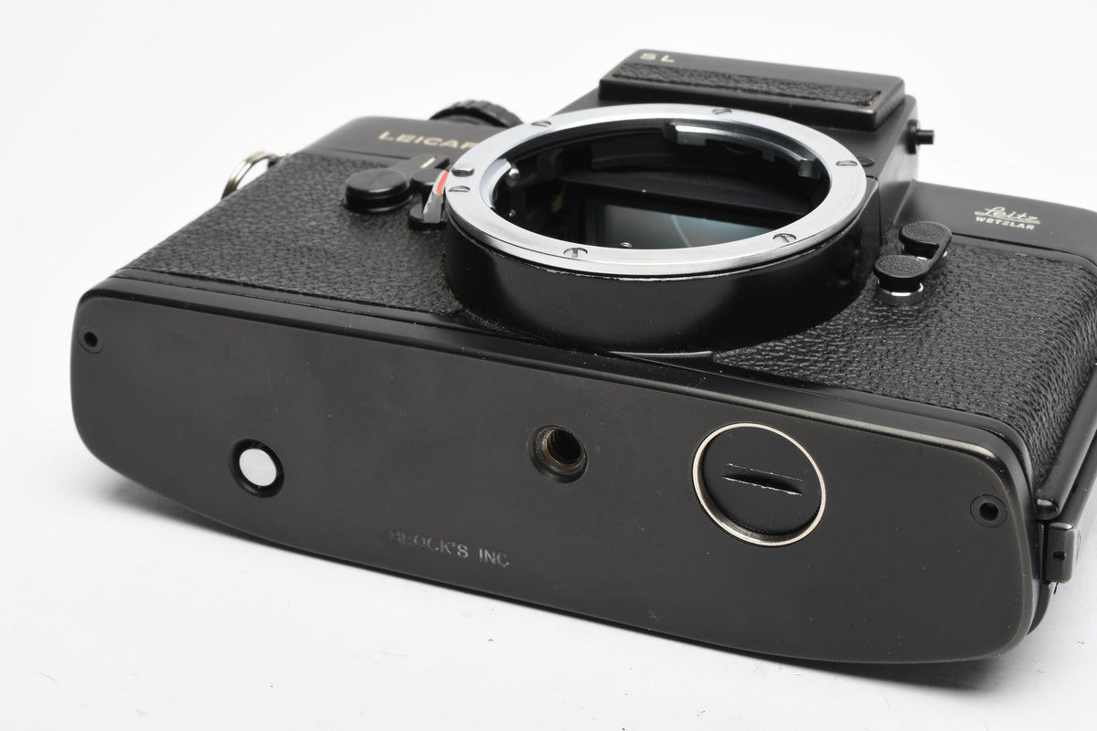 Leica Leicaflex SL Black Body, 1/2 case, Gorgeous condition, Great!