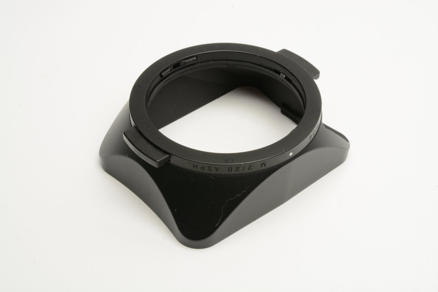 Leica Lens Hood 12451 for Leica M 28/2, 28/2.8, Mint-, Very clean