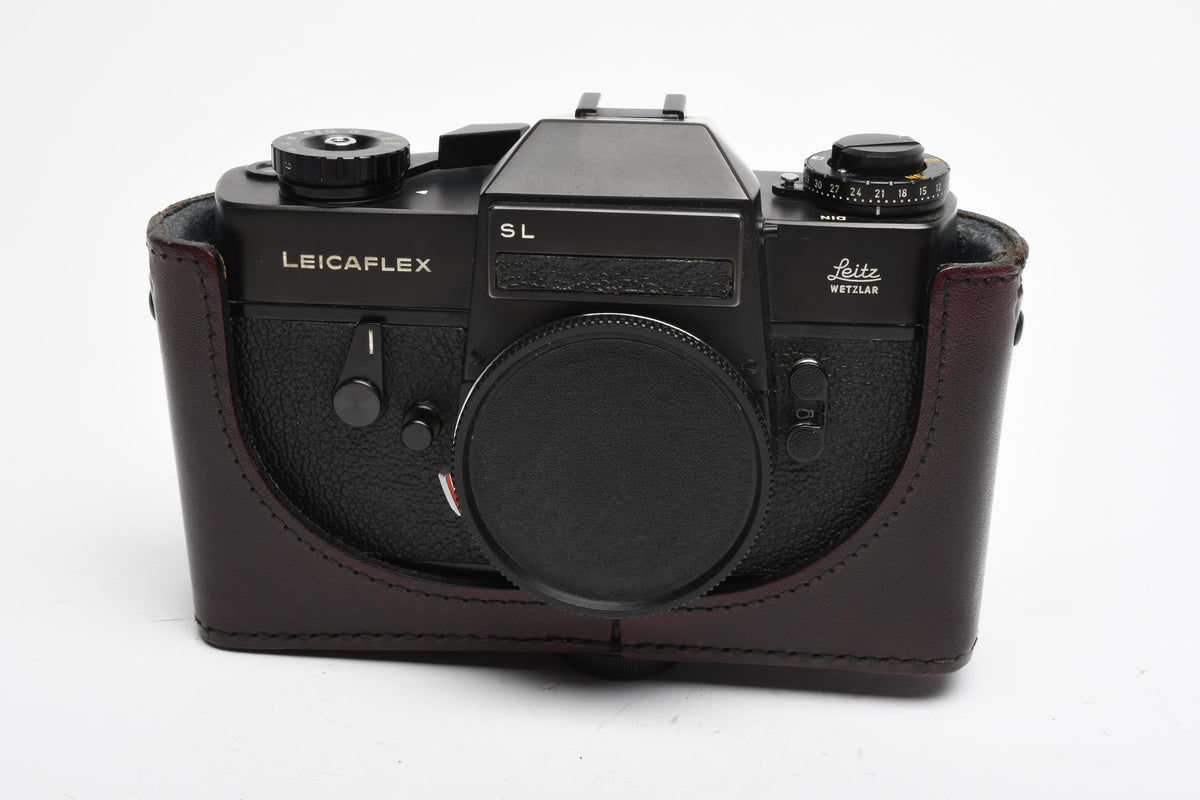 Leica Leicaflex SL Black Body, 1/2 case, Gorgeous condition, Great!