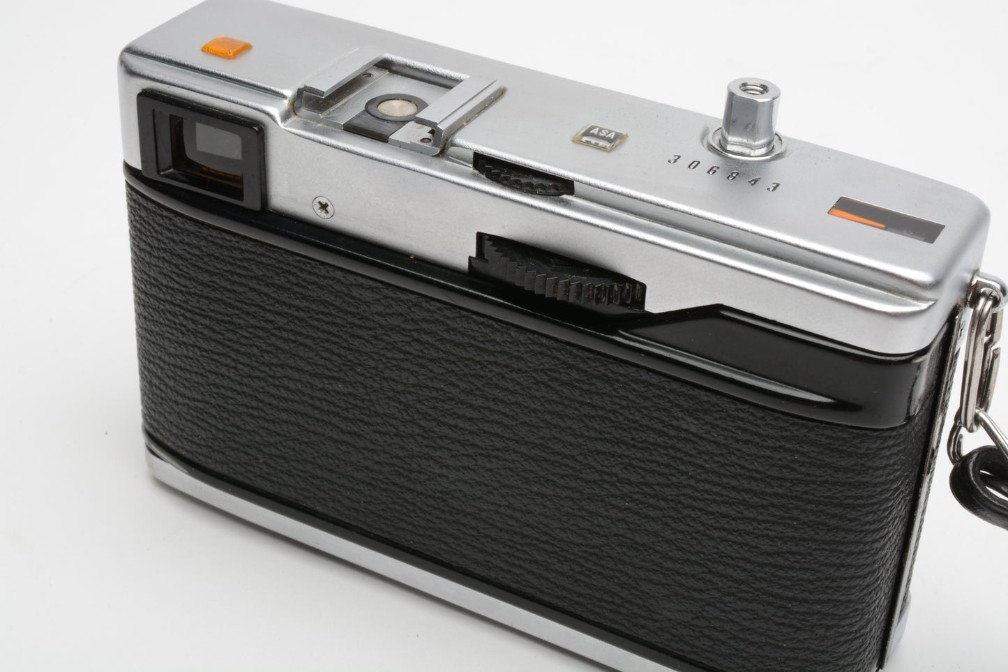 Olympus 35 EC (Chrome) 35mm Rangefinder w/42mm 2.8 lens, case, New Seals