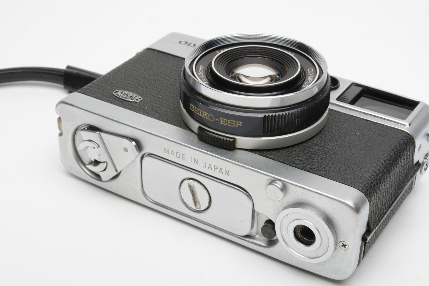 Olympus 35 EC (Chrome) 35mm Rangefinder w/42mm 2.8 lens, case, New Seals