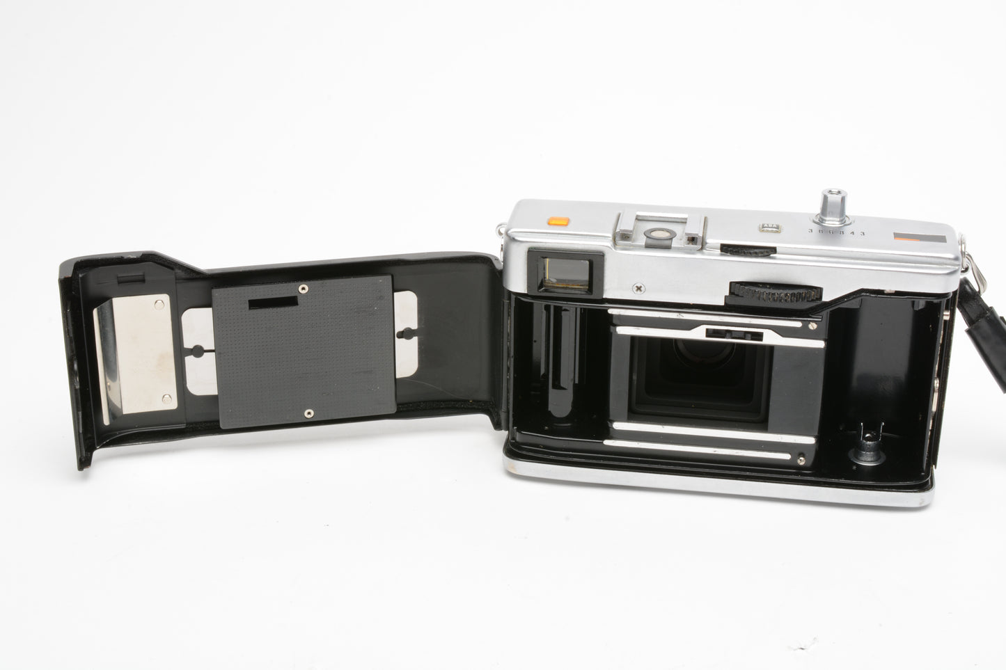 Olympus 35 EC (Chrome) 35mm Rangefinder w/42mm 2.8 lens, case, New Seals