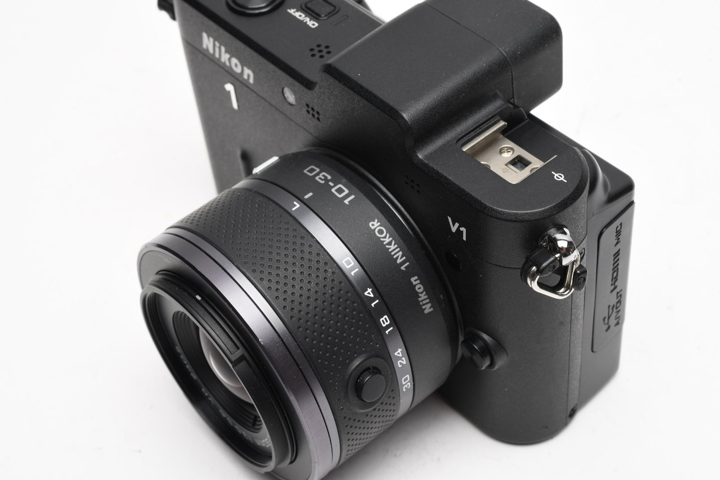 Nikon 1 V1 Mirrorless Camera w/Nikkor 10-30mm lens, UV, batt+charger, Mint-