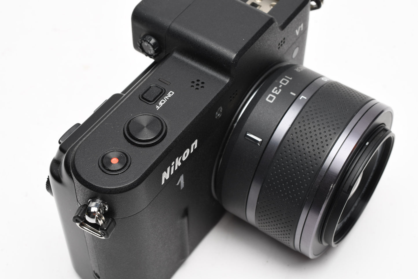 Nikon 1 V1 Mirrorless Camera w/Nikkor 10-30mm lens, UV, batt+charger, Mint-