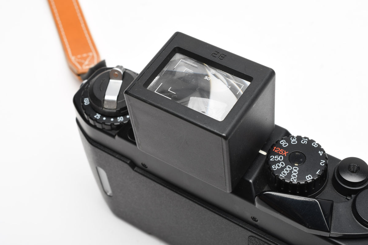 Voigtlander Bessa-L w/Industar 28mm f2.8 Pancake lens and Optical finder, Great!