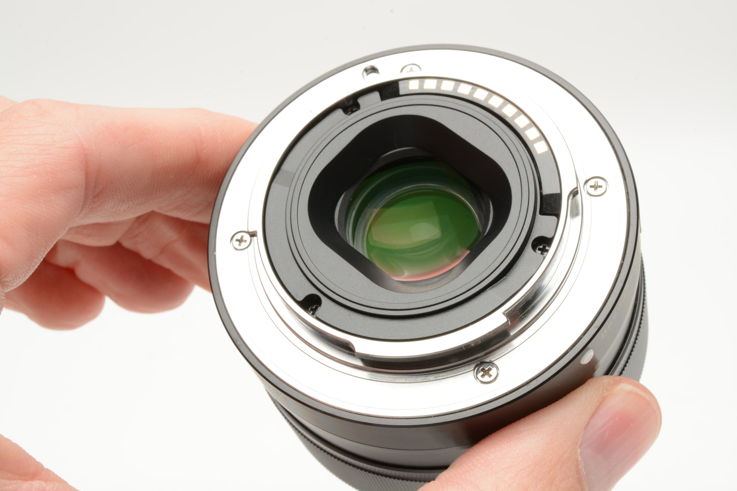 Sony 35mm f1.8 SEL35F18 wide angle E-mount lens, caps, hood, Mint-