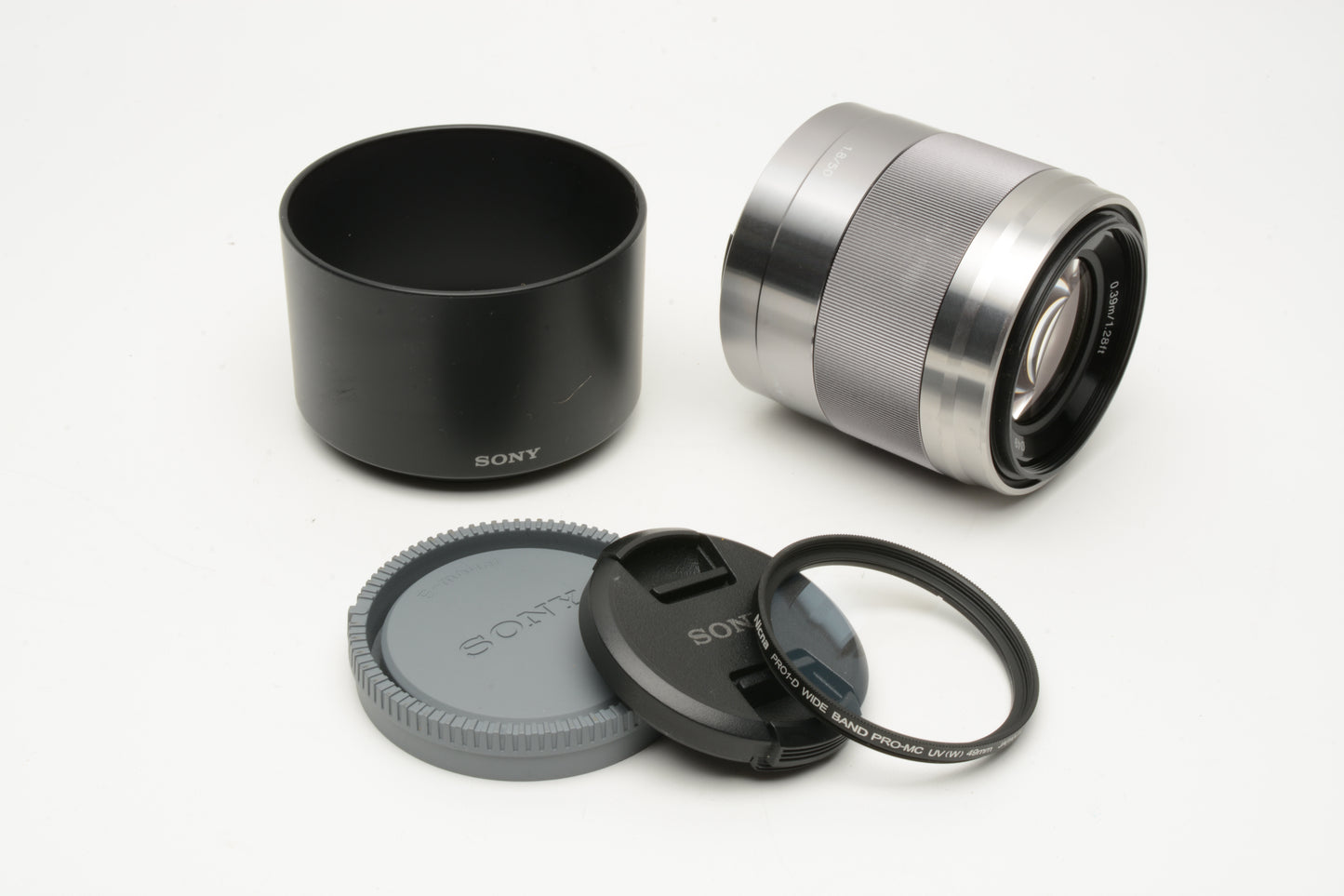 Sony 50mm f1.8 FE OSS SEL50f18 Prime lens, UV, hood, Mint-, Nice