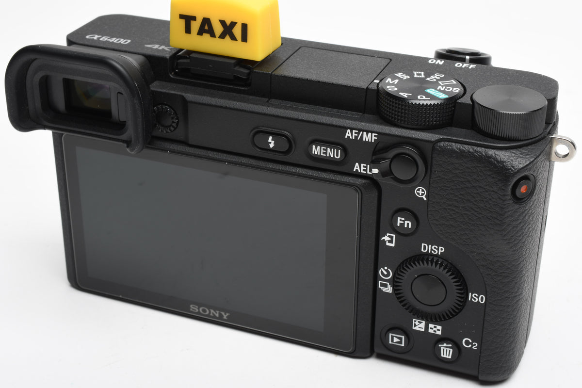 Sony A6400 Mirrorless body, 3X batts+charger, Only 4895 Acts, Clean!