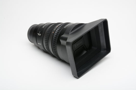Sony FE PZ 28-135mm f4 G OSS Full-Frame Power Zoom Lens, hood+caps, very clean