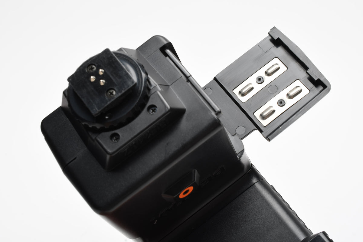 Pentax AF240Z Electronic Flash, Very clean, Tested