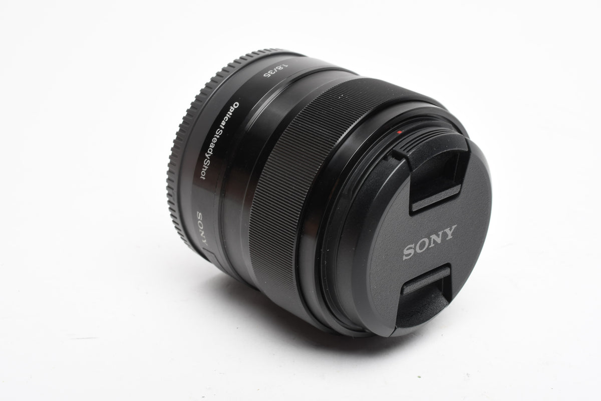 Sony 35mm f1.8 OSS Lens SEL35F18 E-Mount lens, Caps, Mint-