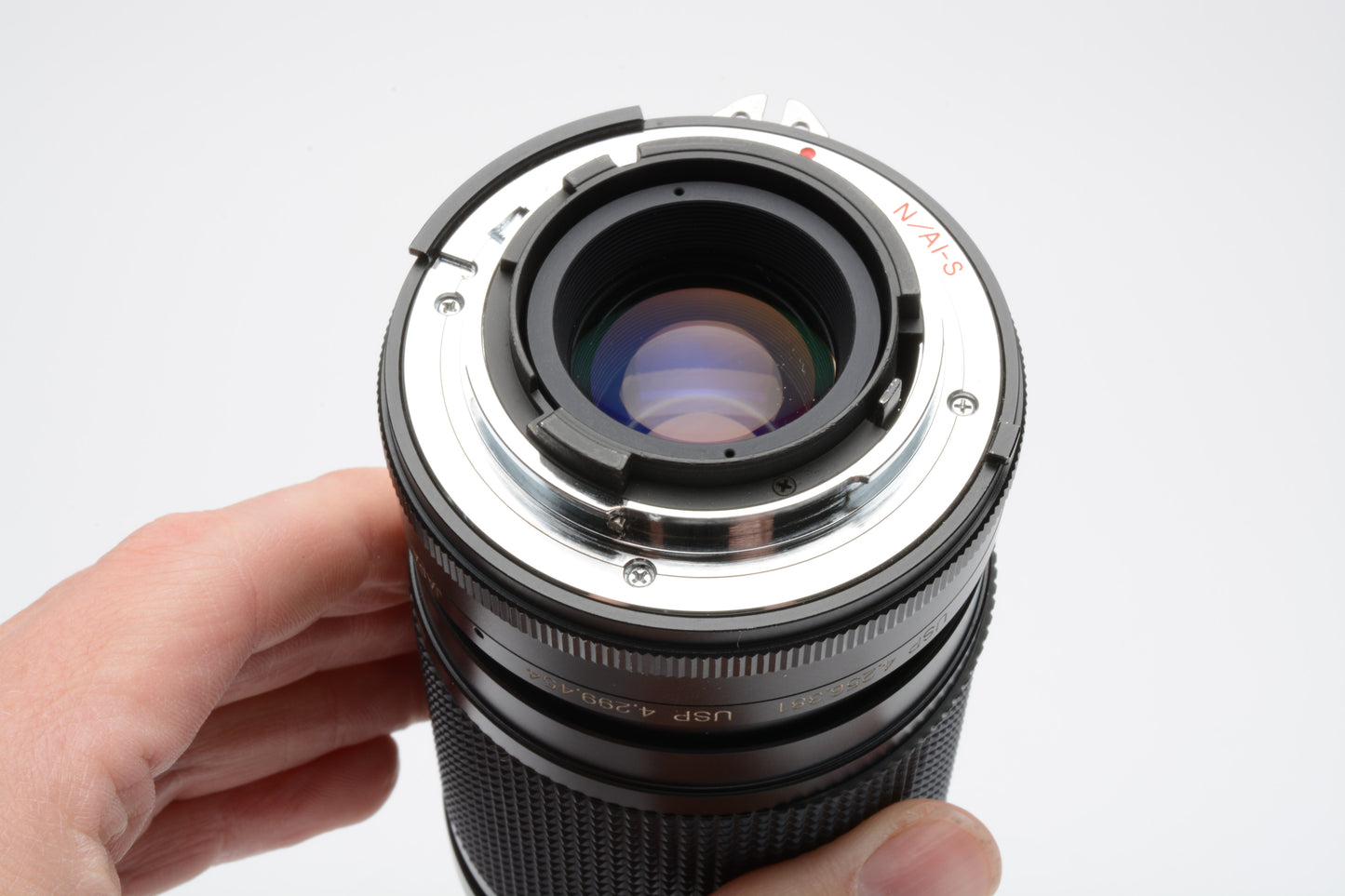 Vivitar 28-85mm f3.5-4.5 Macro zoom lens for Nikon F Ai-S Mount, caps + UV