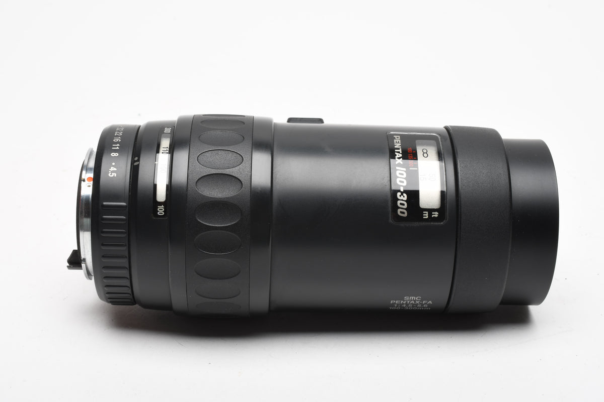 Pentax-FA 100-300mm SMC f4.5-5.6 Telephoto zoom lens, Mint- Boxed