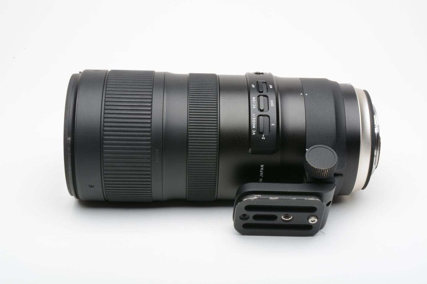 Tamron SP 70-200mm F2.8 VC Di USD Lens A025 For Canon (G2), hood, collar, caps