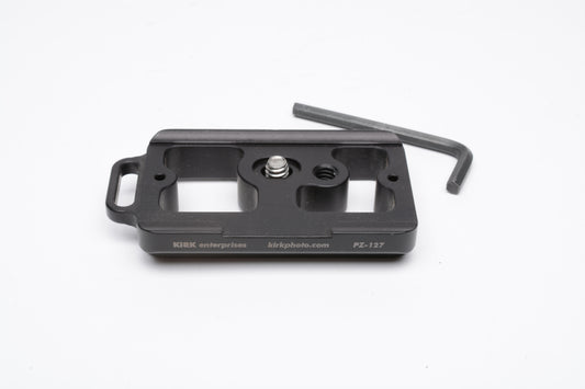 Kirk Enterprises PZ-127 Quick Release plate for Nikon D700, Clean