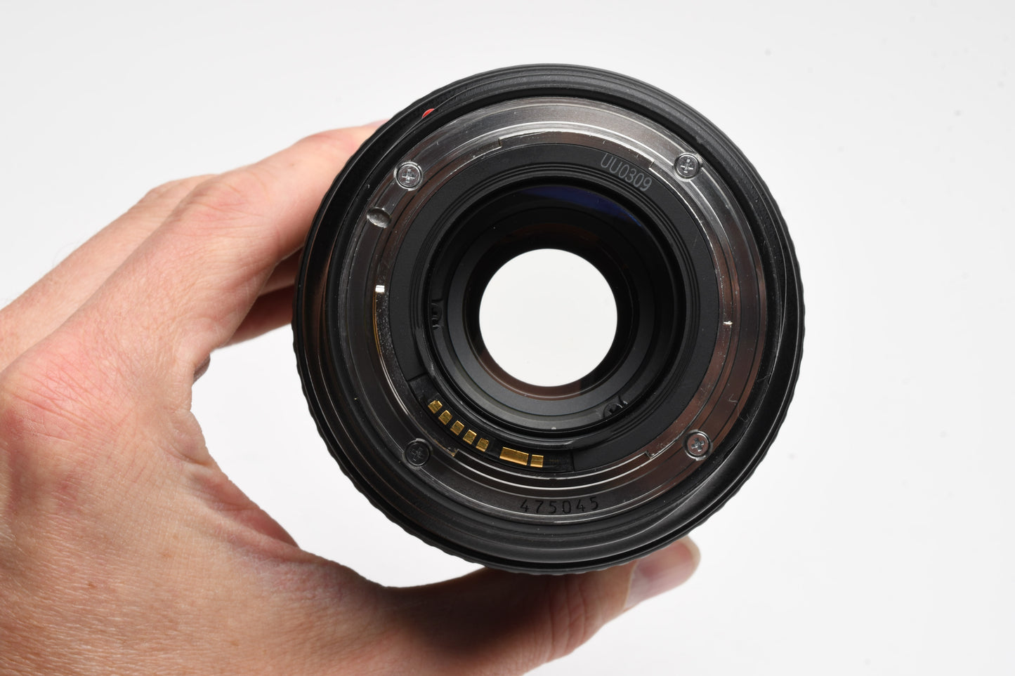 Canon EF 24-70mm f2.8L USM zoom lens, very sharp, Good!