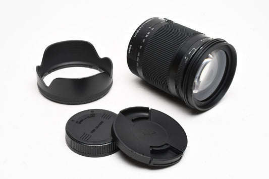 Sigma 18-300mm F3.5-6.3 DC Macro HSM Contemporary Pentax AF K Mount, Great!