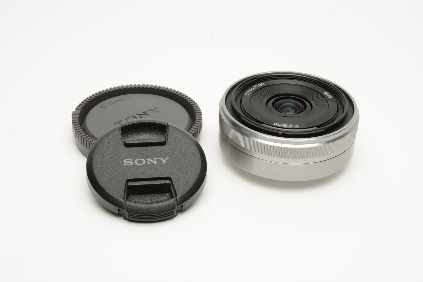 Sony 16mm f2.8 SEL16F28 wide angle E-mount lens, Caps, Great!
