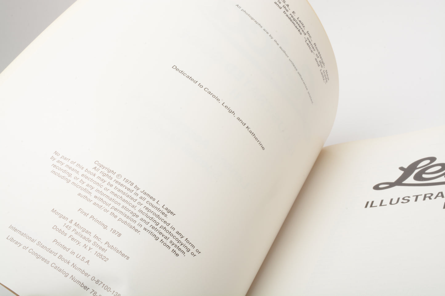 Leica Illustrated Guide II book by Lager, 256 pages, clean