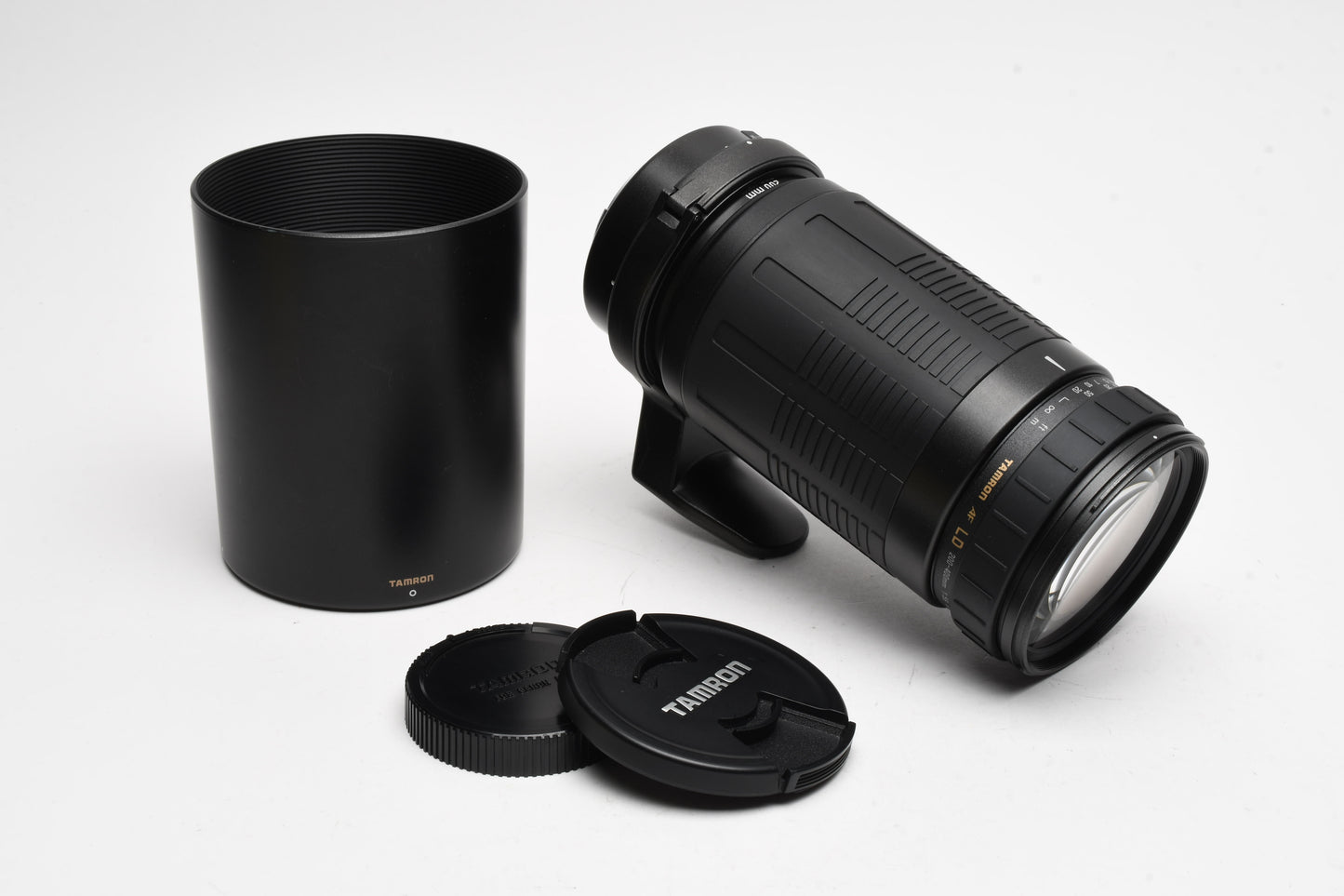 Tamron AF LD 200-400mm F5.6 Telephoto zoom lens, Canon EF 175D, Nice!