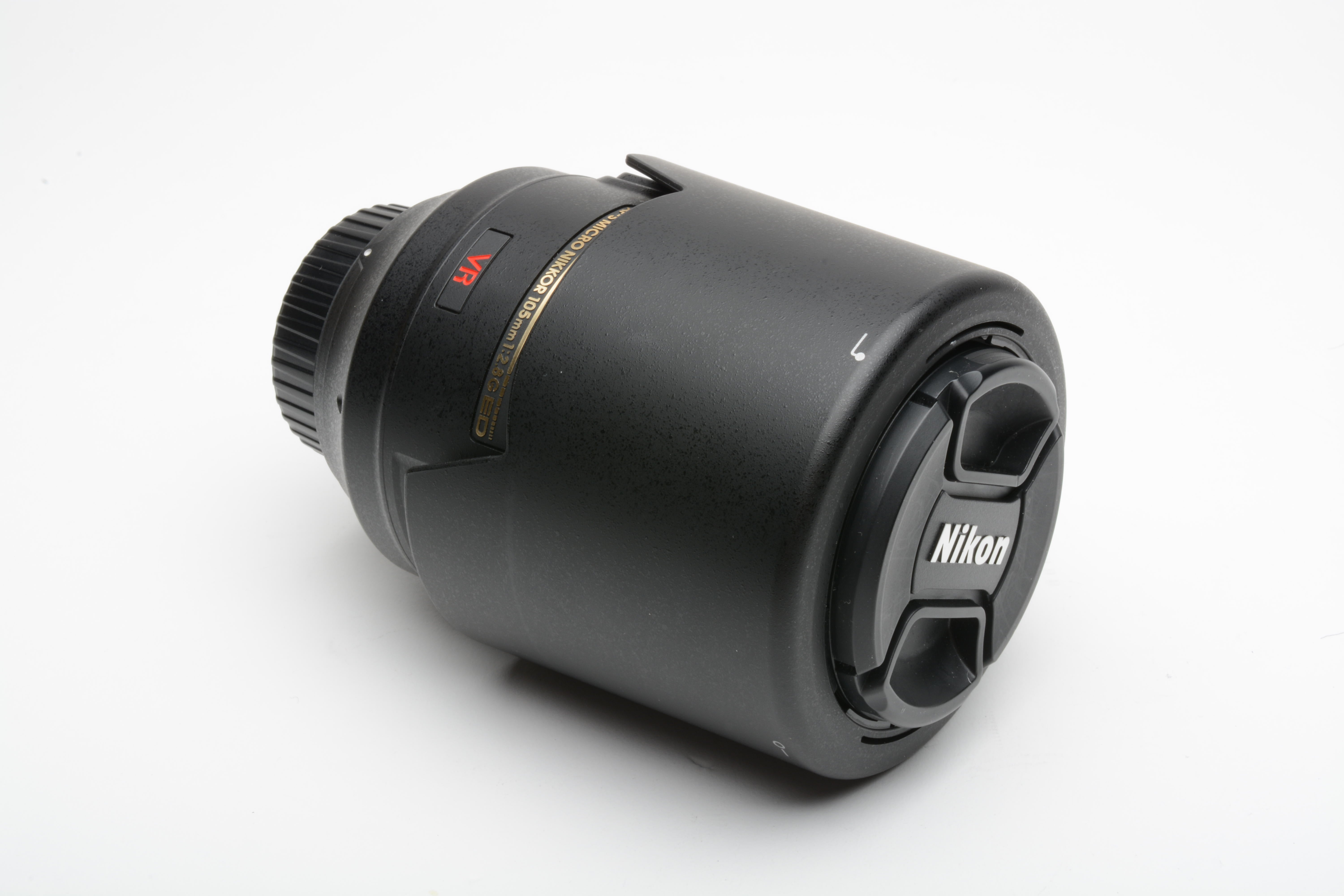Nikon AF-S VR Micro-NIKKOR 105mm f2.8G IF-ED VR MFR# 2160 Mint
