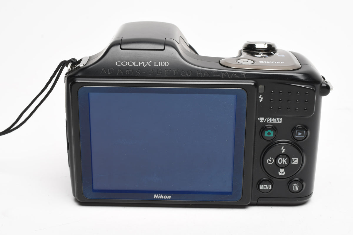 Nikon Coolpix L100 10MP Digital Point&Shoot camera, strap+manual, Great!
