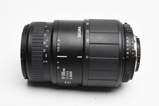 Sigma AF 70-300mm f4-5.6D DL Macro for Nikon, UV, Pouch, *Read
