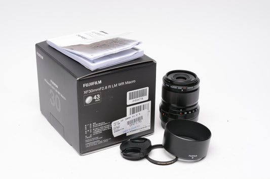 Fujifilm Fujinon XF 30mm f2.8 R LM WR Macro, Mint, Boxed + UV